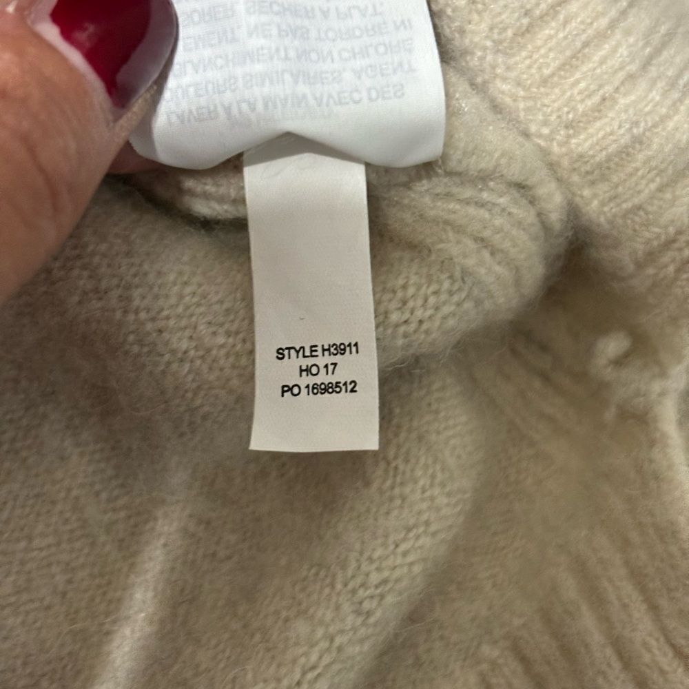 J.Crew V-Neck Super Soft Yarn Hi-Lo Sweater - Picture 10 of 10